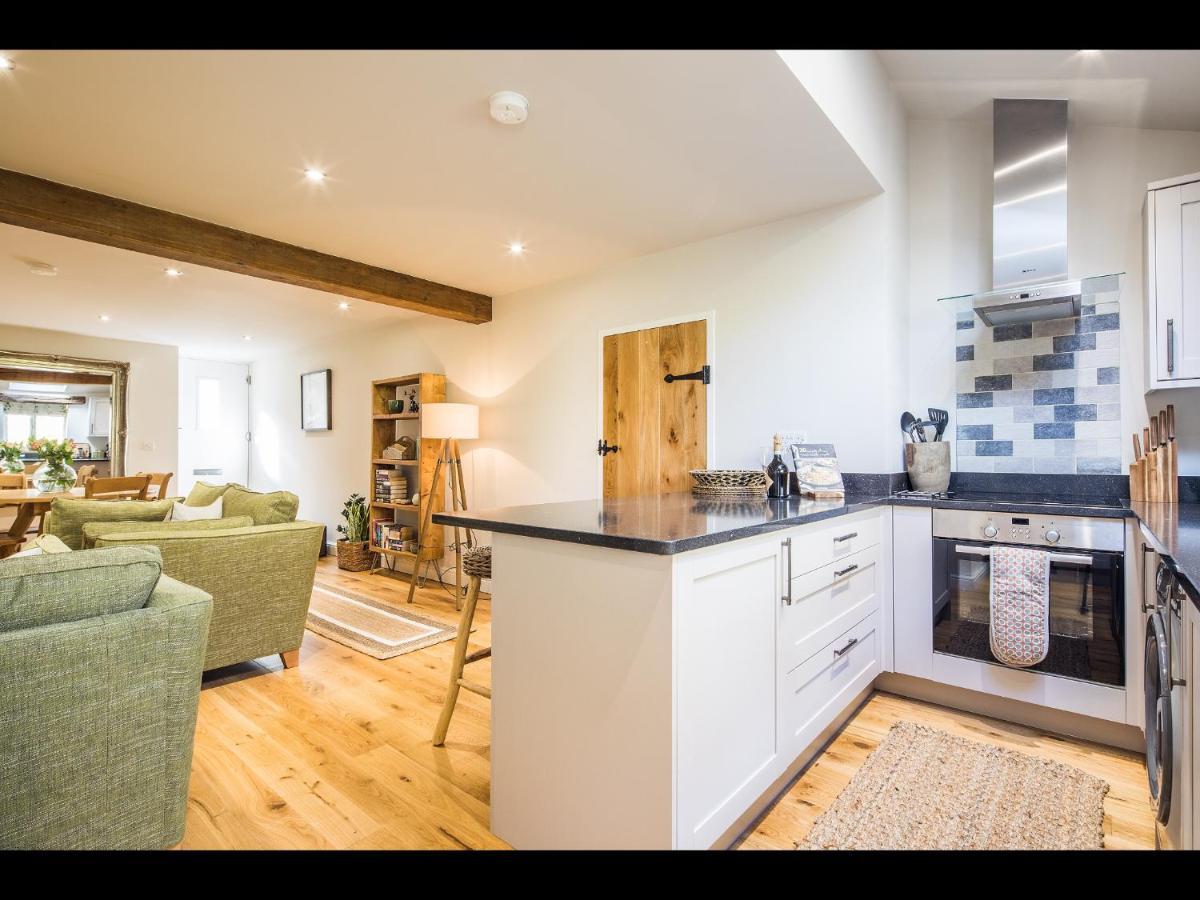 James Cottage Chelmorton Bagian luar foto